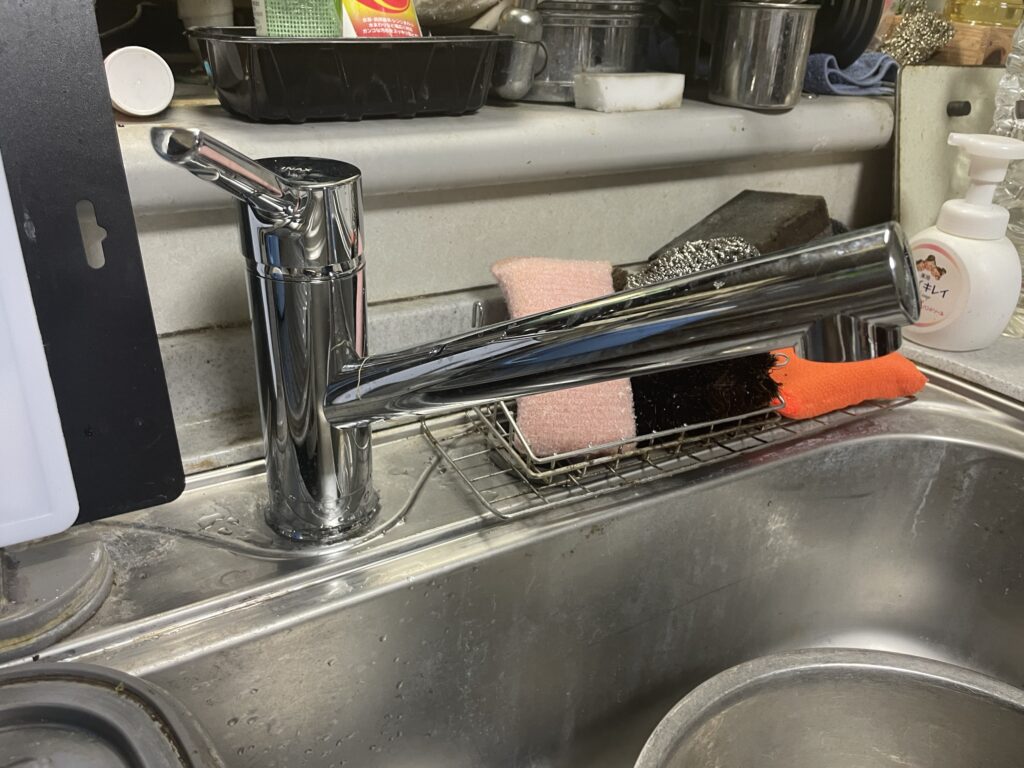 [山梨 リフォーム]キッチン水栓取替工事AFTER画像